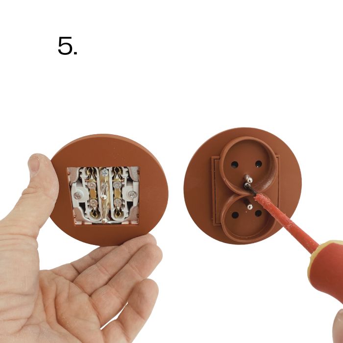 gniazdo jeden kabel 4